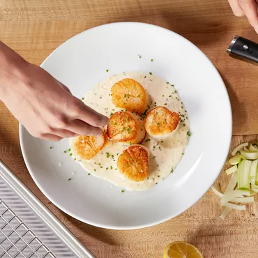 Seared Scallops with Leeks and Tarragon